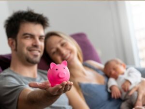 Dave Ramsey 7 baby steps family budgeting and saving money plan